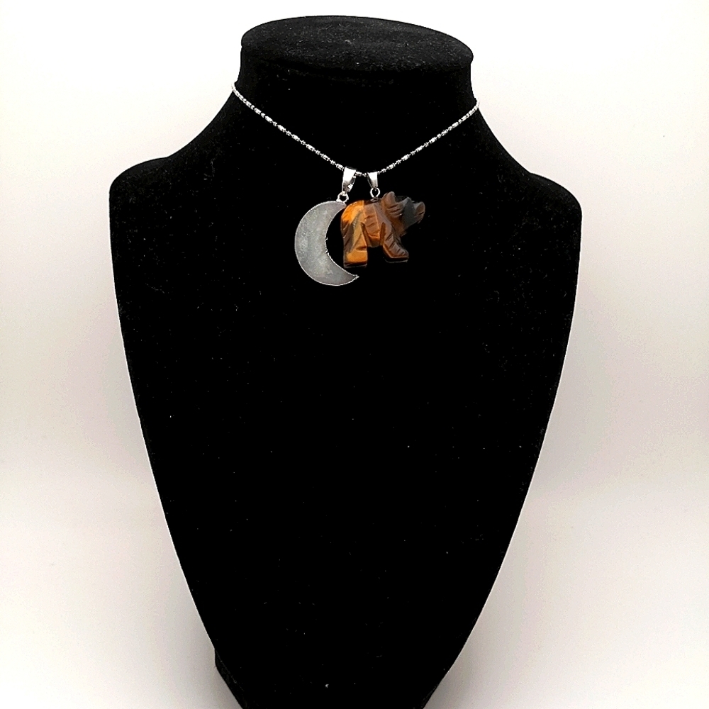 Adjustable Nature Bear Moon Charm Necklace - Picture 4 of 7